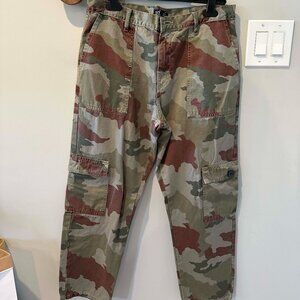 Zara Camo Pants - Size 10